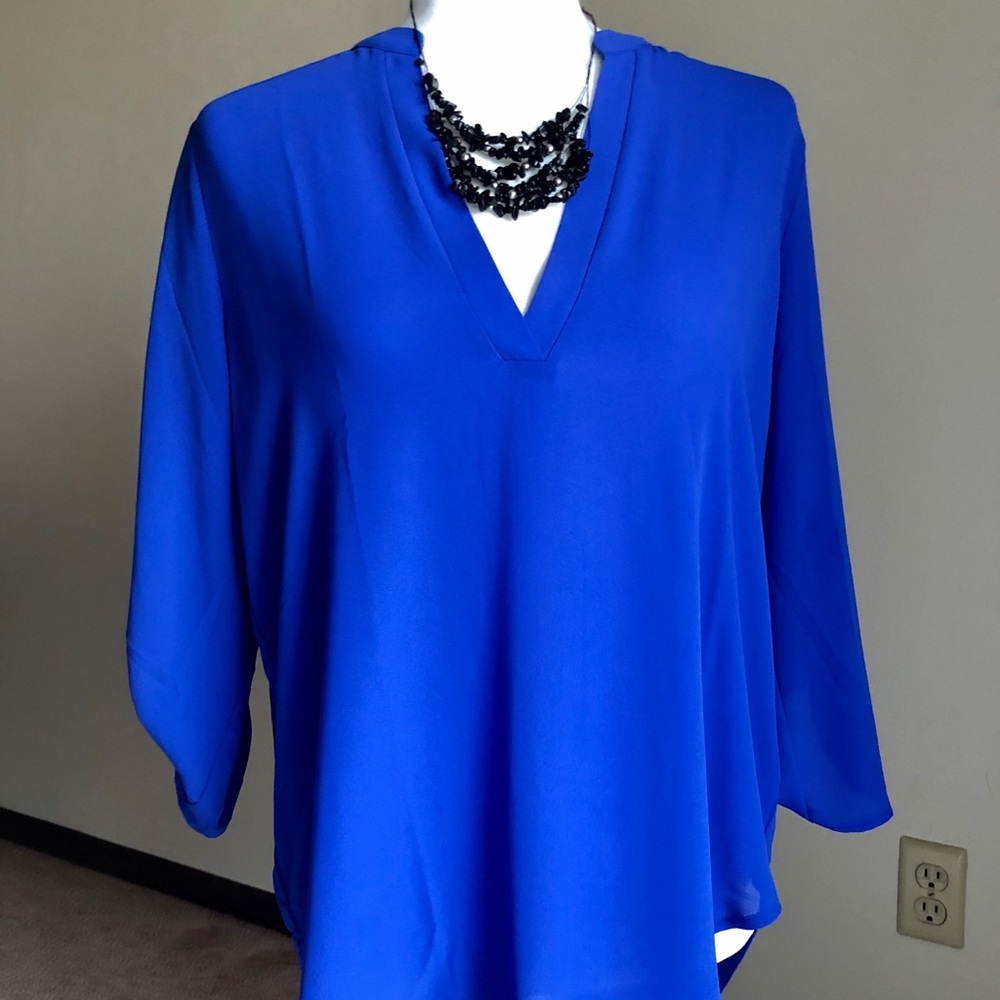 Blue v-neck Lush blouse